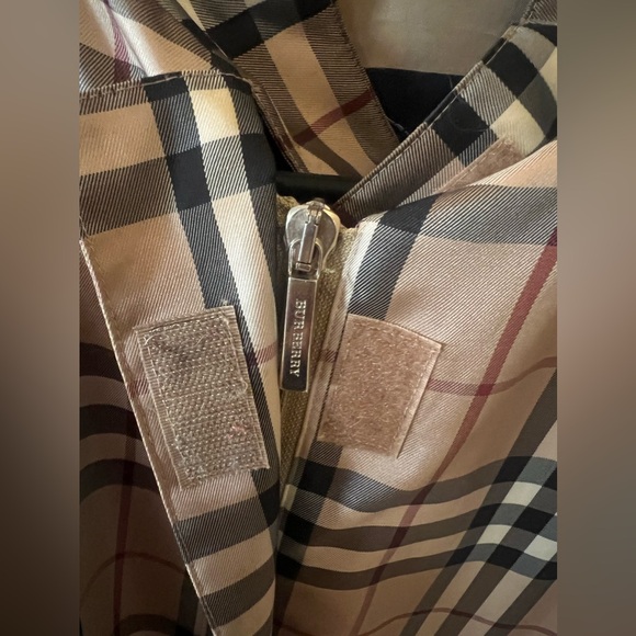 SOLD Burberry Jacket woman’s windbreaker jacket - Picture 6 of 6